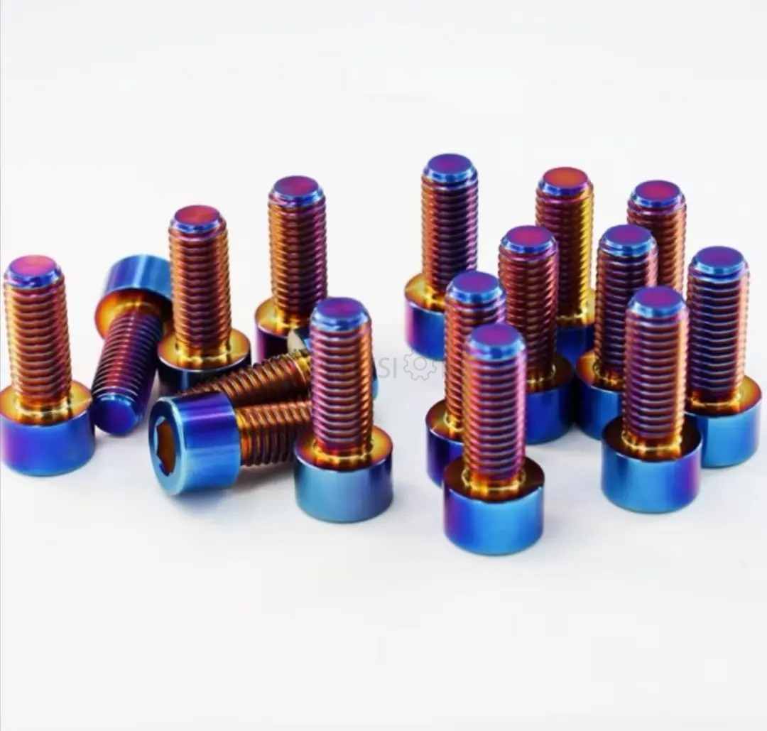 Bottle Cage Bolts M5x12mm